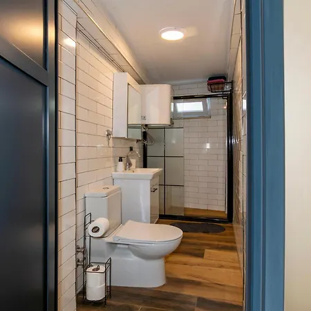 Kadikoey Modern Loft & Equipped *