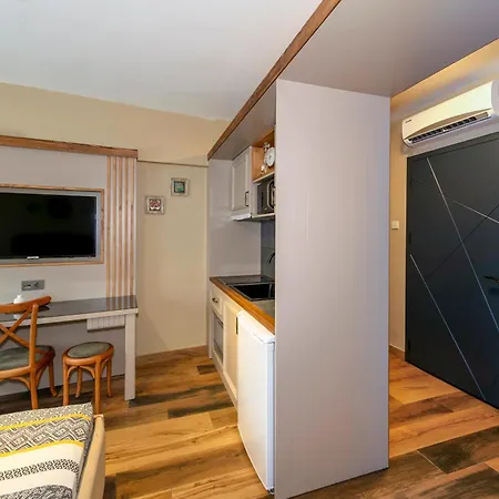 Lägenhet Kadikoey Modern Loft & Equipped