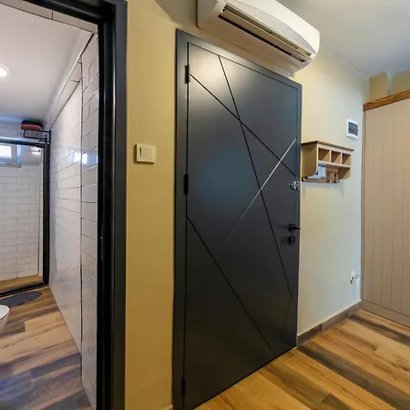 Kadikoey Modern Loft & Equipped Lägenhet